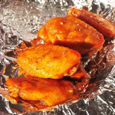 奥尔良黑椒烤鸡翅中的做法,奥尔良黑椒烤鸡翅中怎么做